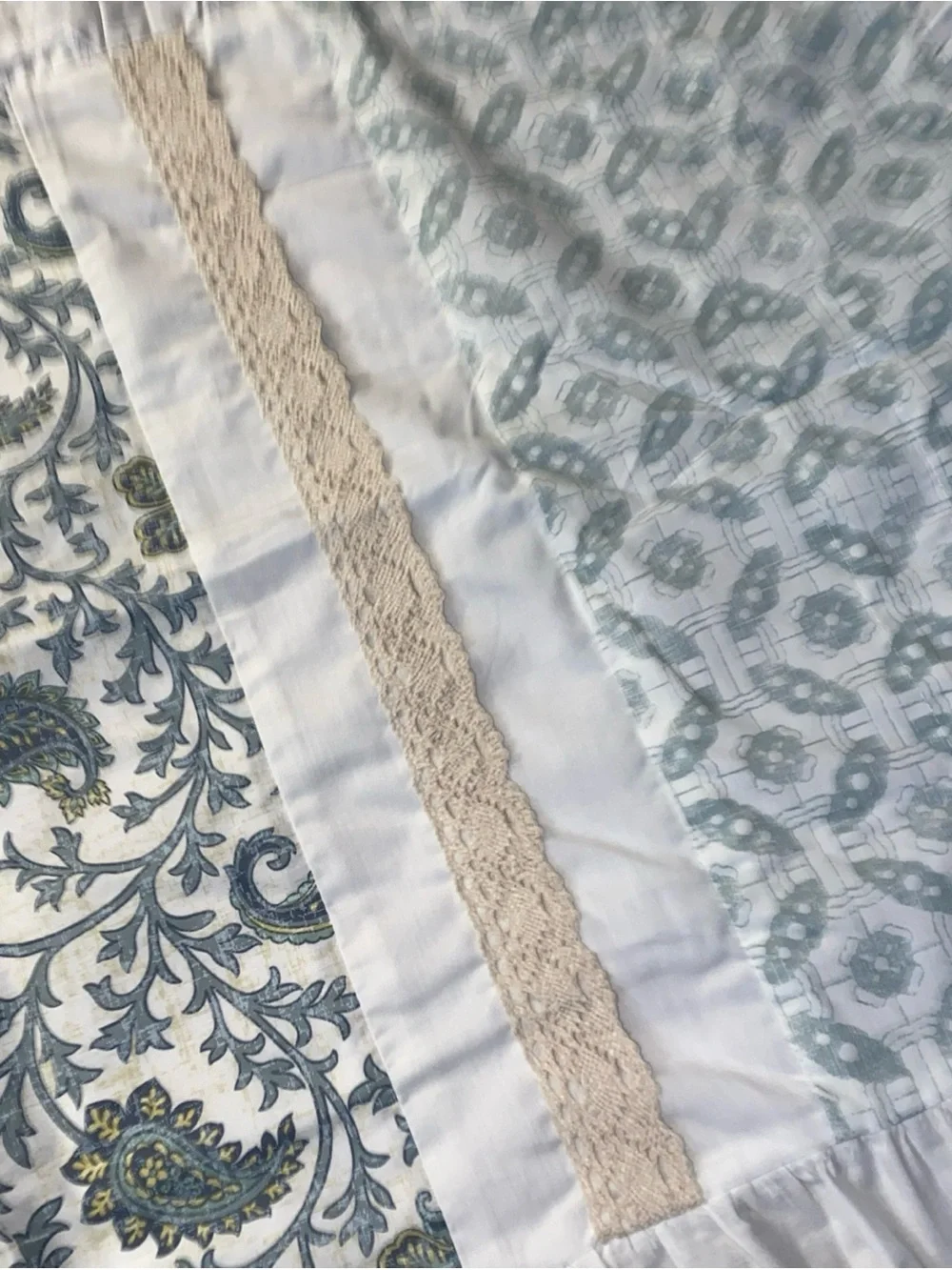 Madison Park Paisley Cottage Chic King Size Pillow Sham Set Of 2 NWOT